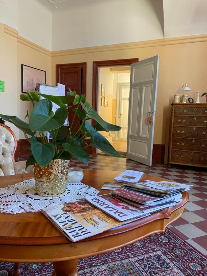 Ting1903 Bed & Breakfast Авеста Екстер'єр фото